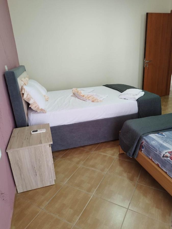 Alexander Apartment คซามิล ภายนอก รูปภาพ